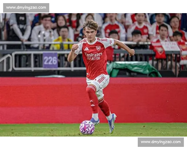阿森纳为廷伯庆生:24 岁生日快乐,后防新星未来可期 阿森纳为廷伯庆生:24 岁生日快乐,后防新星未来可期